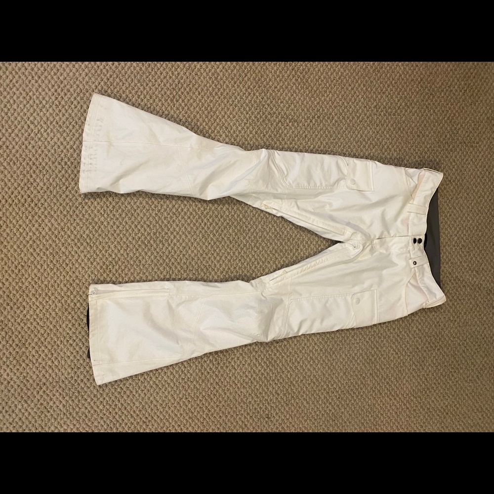 Women’s Burton snowboard pants
